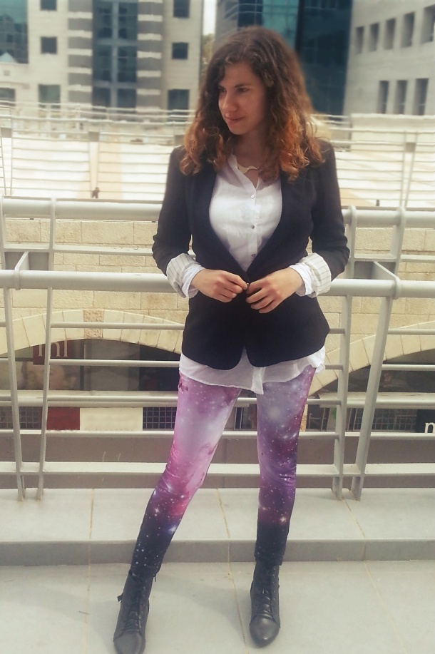 Bullchic- galaxy leggings and black jacket